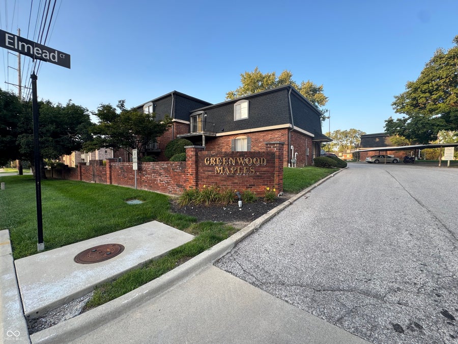 Property photo for 320 Elmead Court, Greenwood, IN