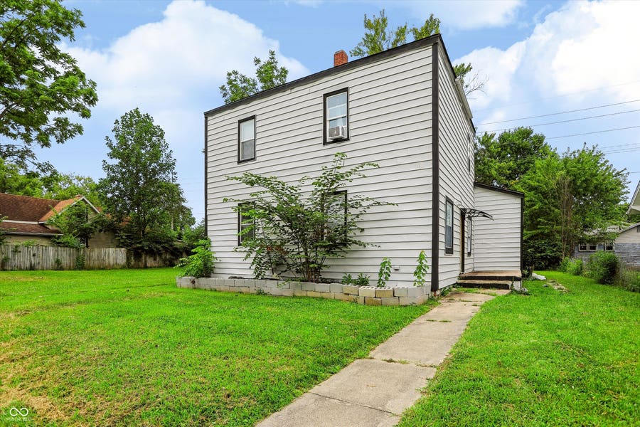 Property photo for 3007-3009 E Lynn Street, Anderson, IN