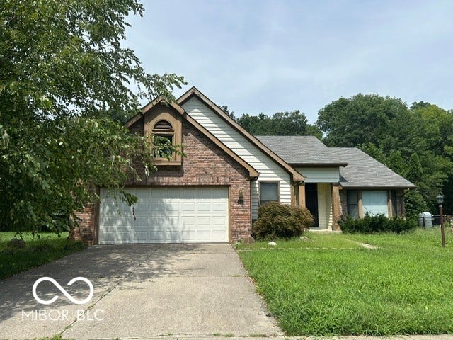 Property photo for 7420 Bramblewood Lane, Indianapolis, IN