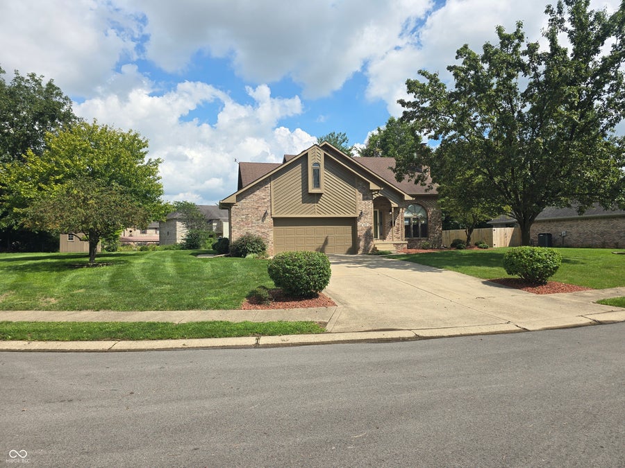 Property photo for 903 Corey Lane, Plainfield, IN