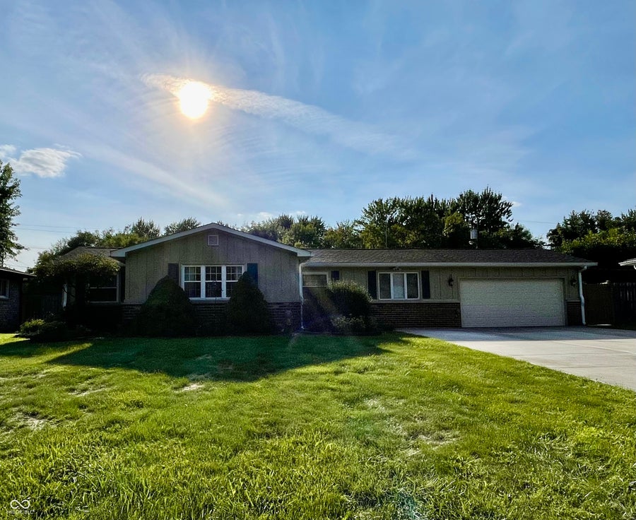 Property photo for 118 Granby Drive, Cumberland, IN