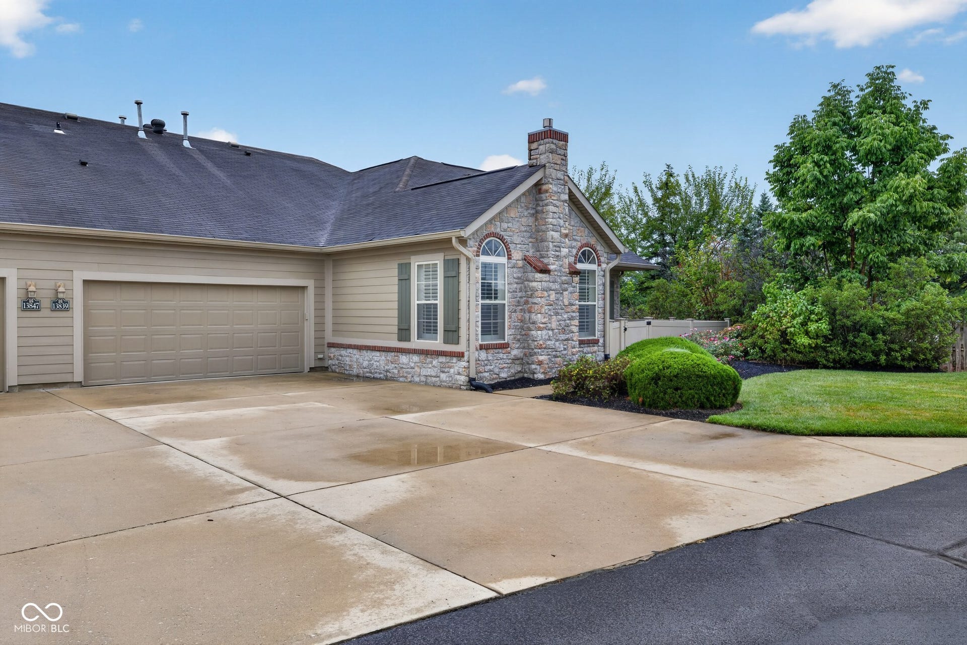 13839 Rue Charlot Lane, McCordsville, IN 46055