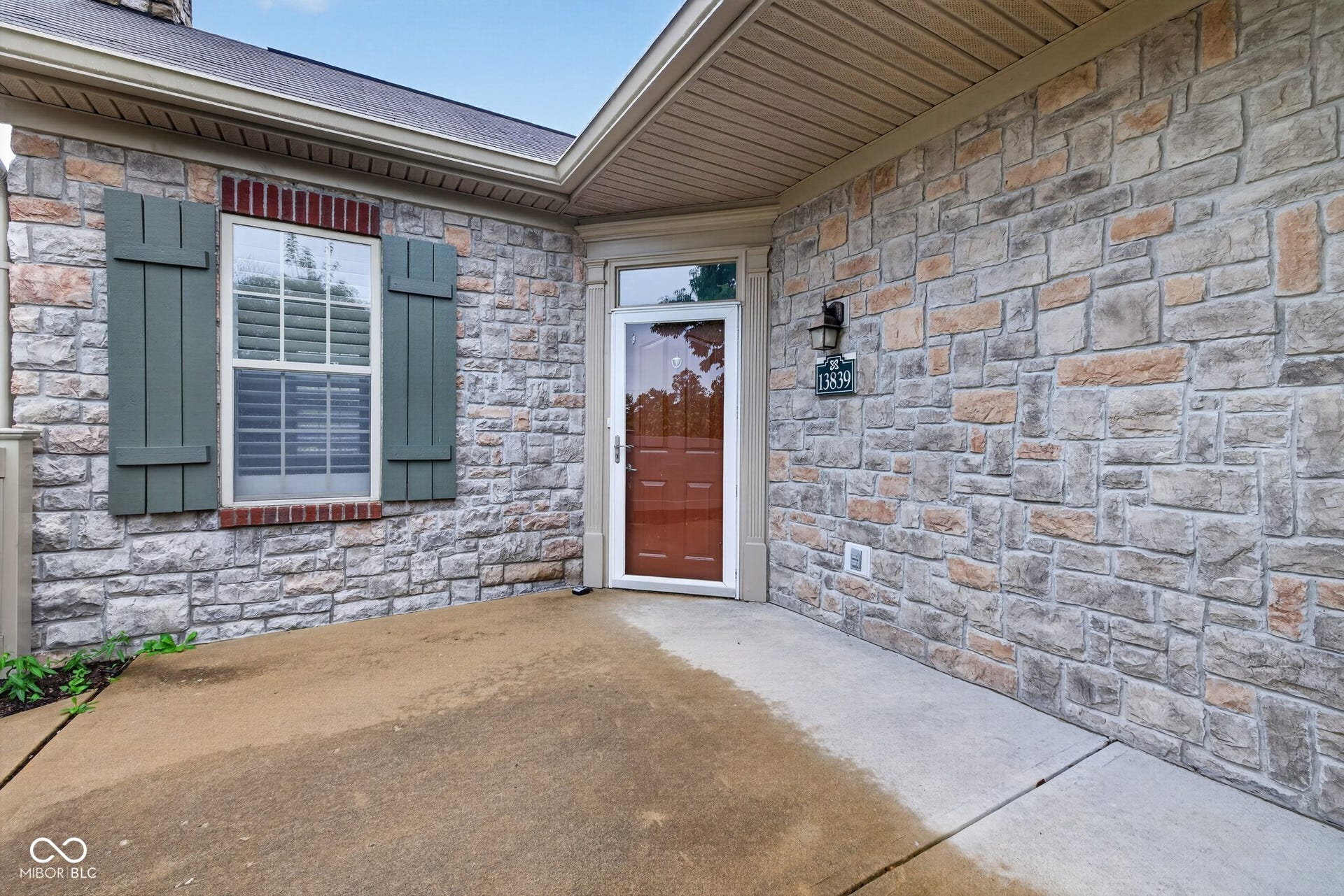 13839 Rue Charlot Lane, McCordsville, IN 46055