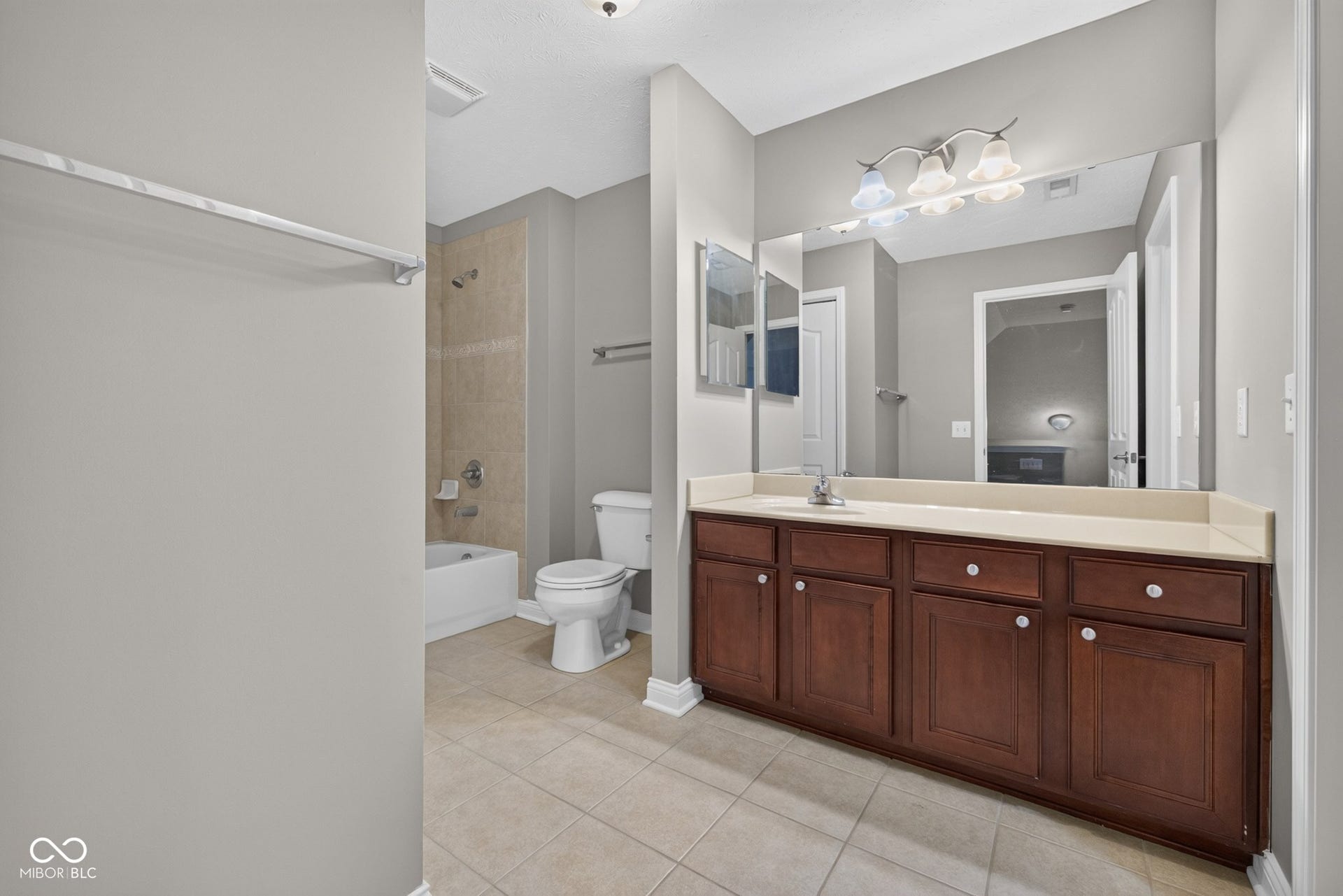 13839 Rue Charlot Lane, McCordsville, IN 46055