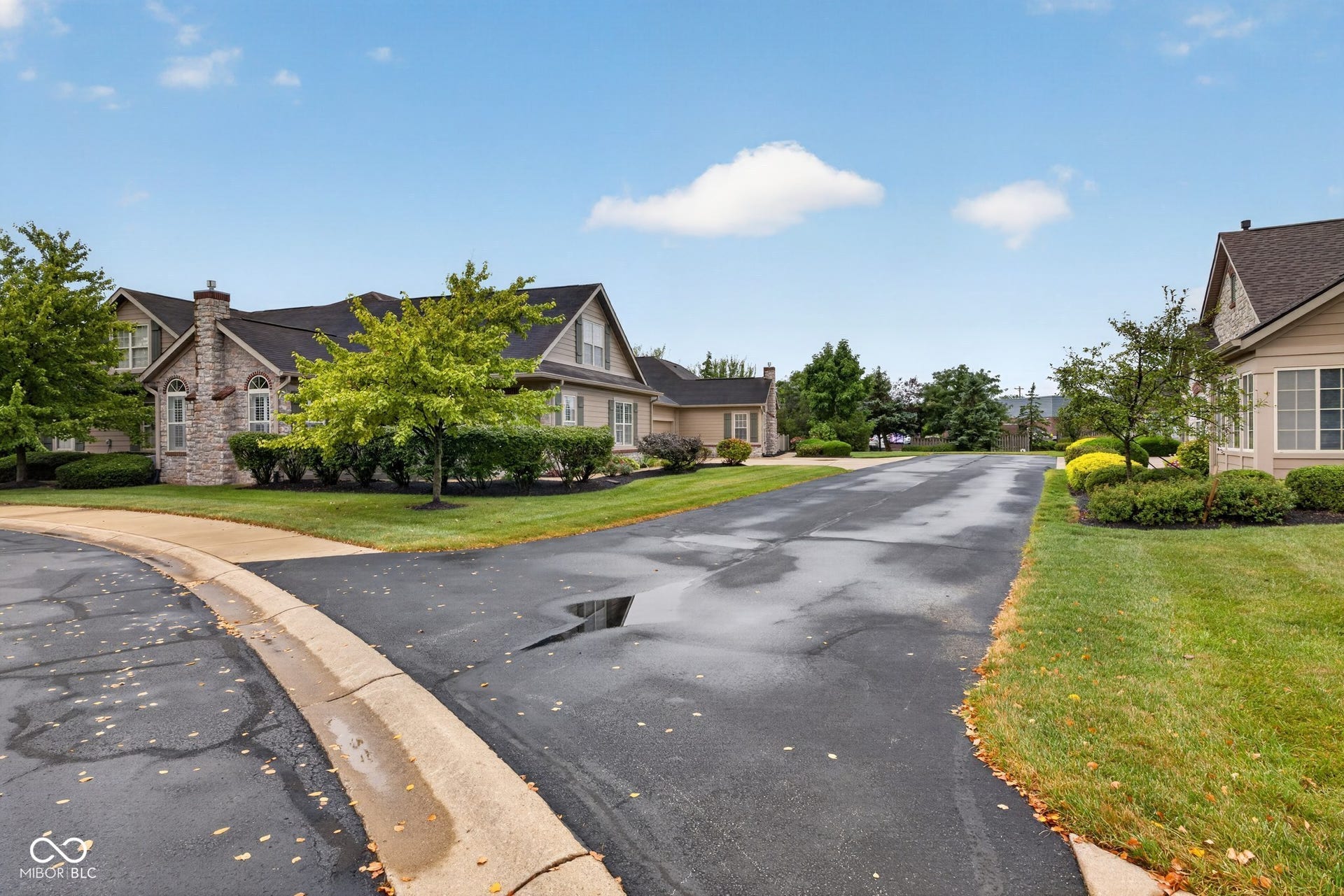 13839 Rue Charlot Lane, McCordsville, IN 46055