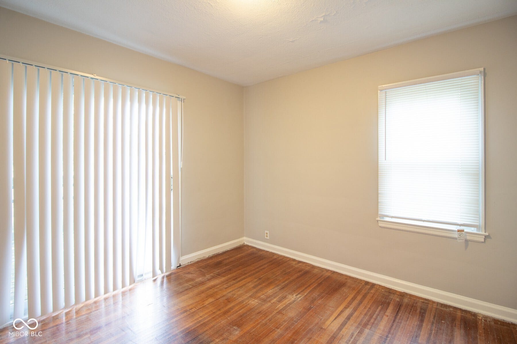 4646 Caroline Avenue, Indianapolis, IN 46205