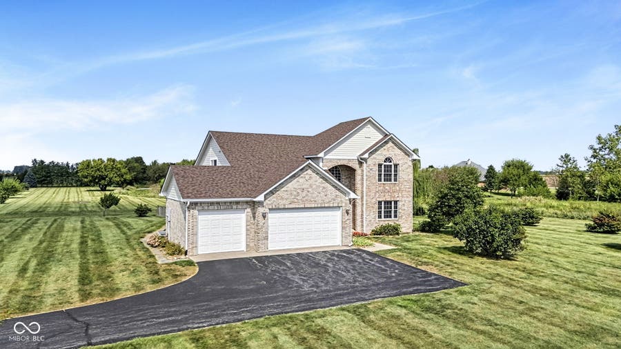 Property photo for 4674 E County Road 1000 N, Pittsboro, IN