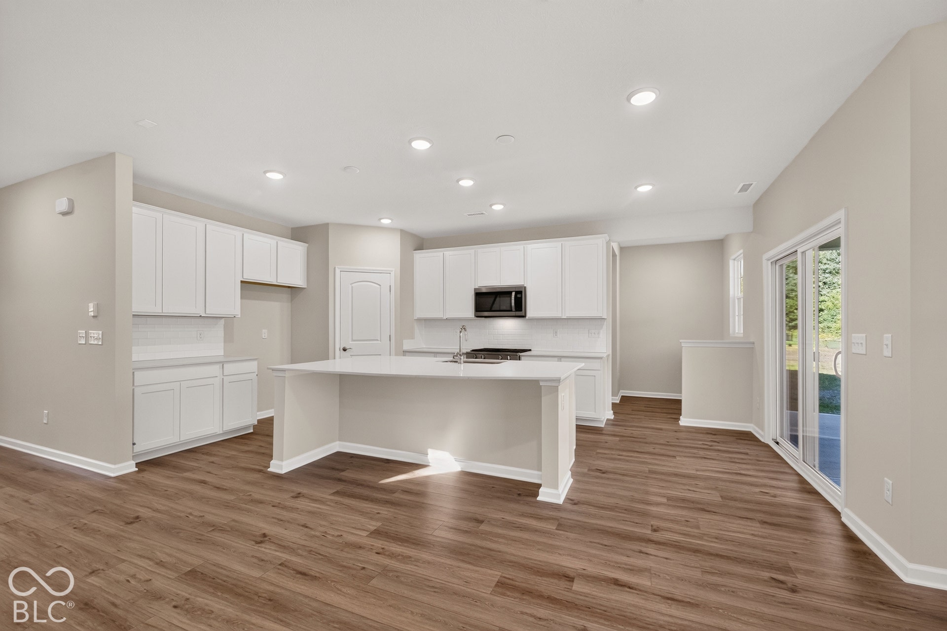 6598 Seattle Slew Drive, Whitestown, IN 46075 6598 Seattle Slew Drive, Whitestown, IN 46075