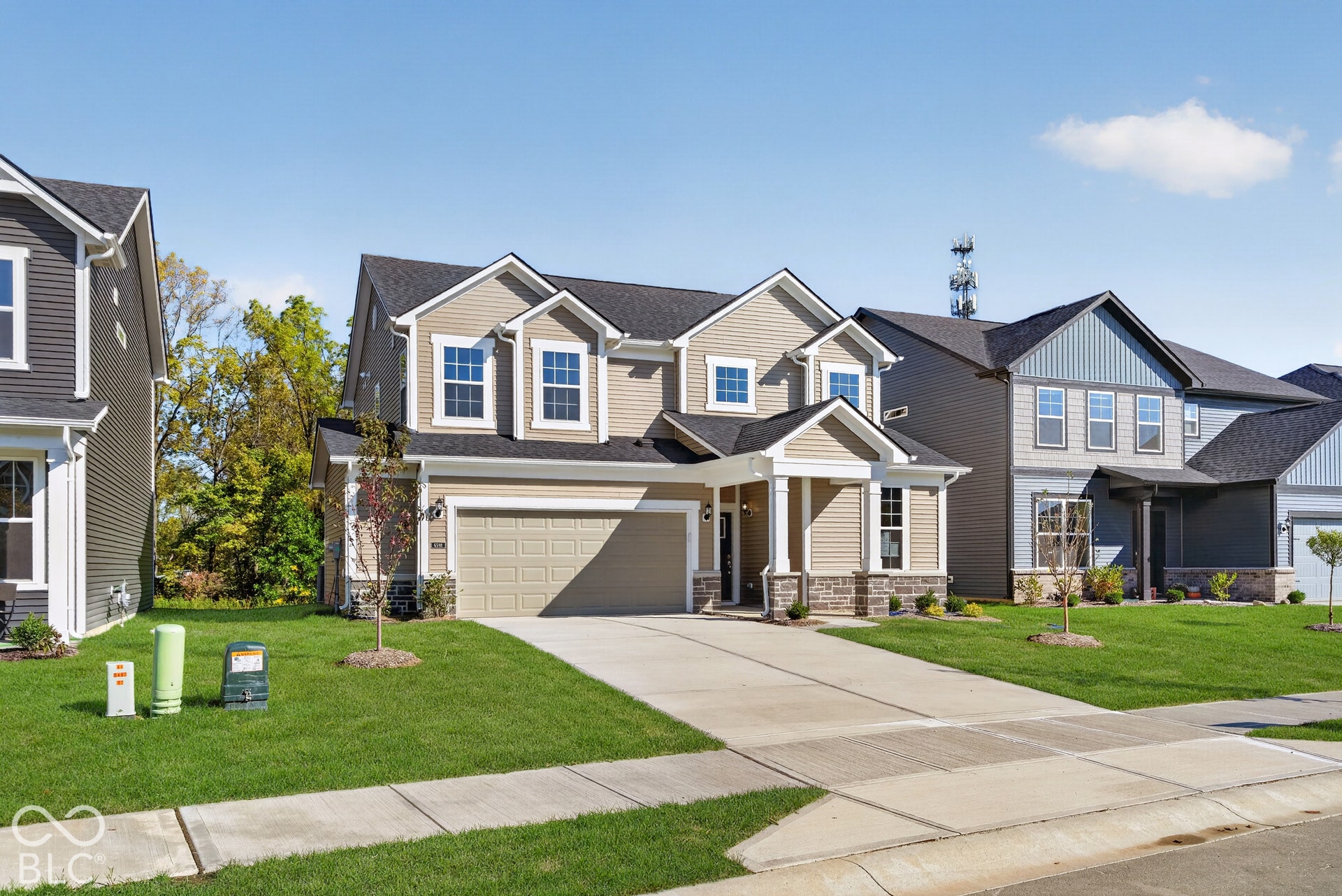 6598 Seattle Slew Drive, Whitestown, IN 46075 6598 Seattle Slew Drive, Whitestown, IN 46075