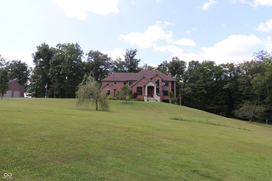Property photo for 11961 N Delaware Road, Batesville, IN