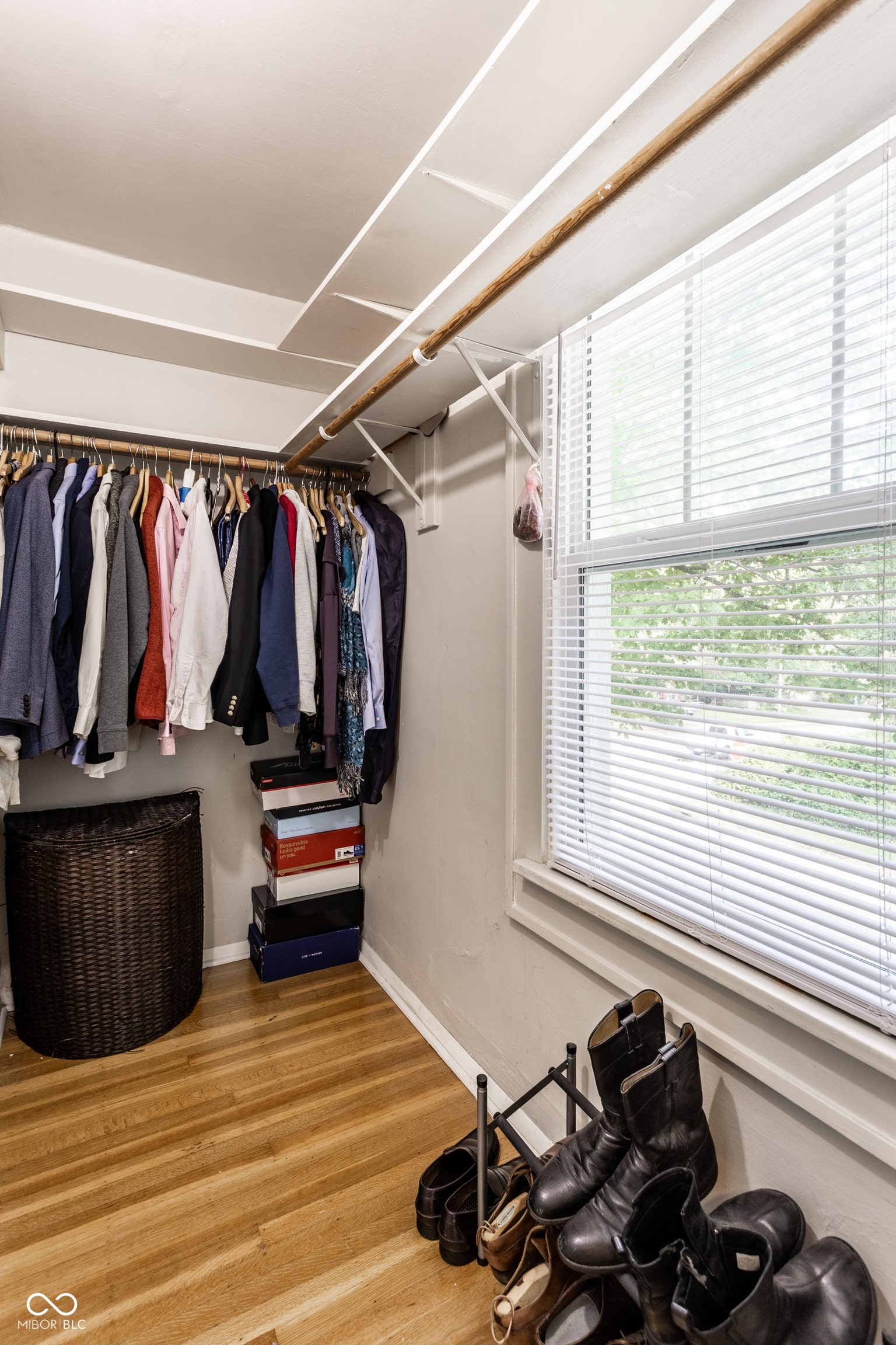 Walk In Closets