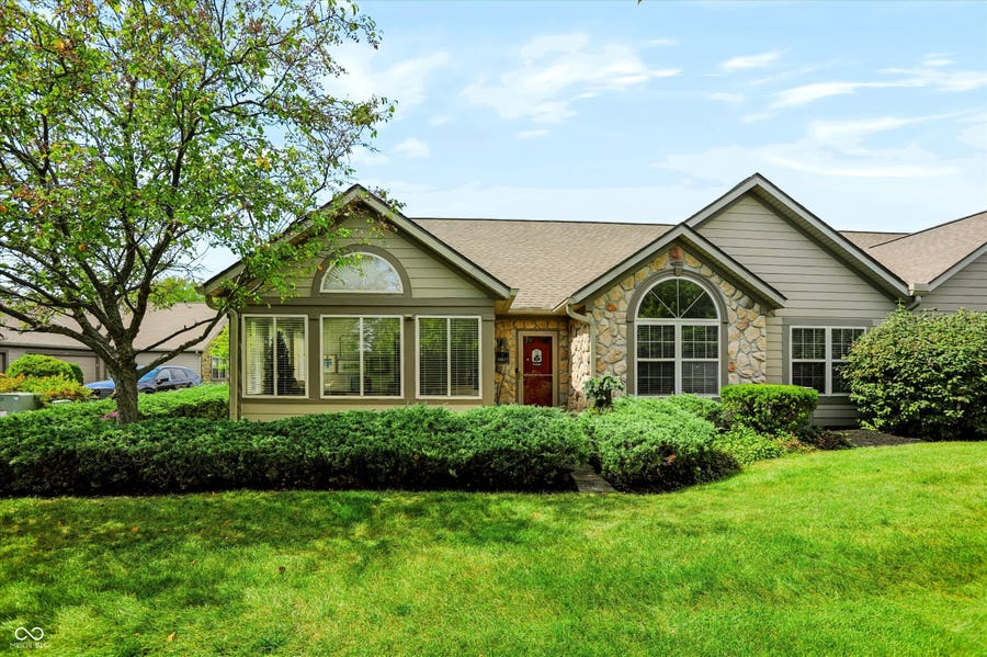 Property photo for 16615 Brownstone Court, Westfield, IN