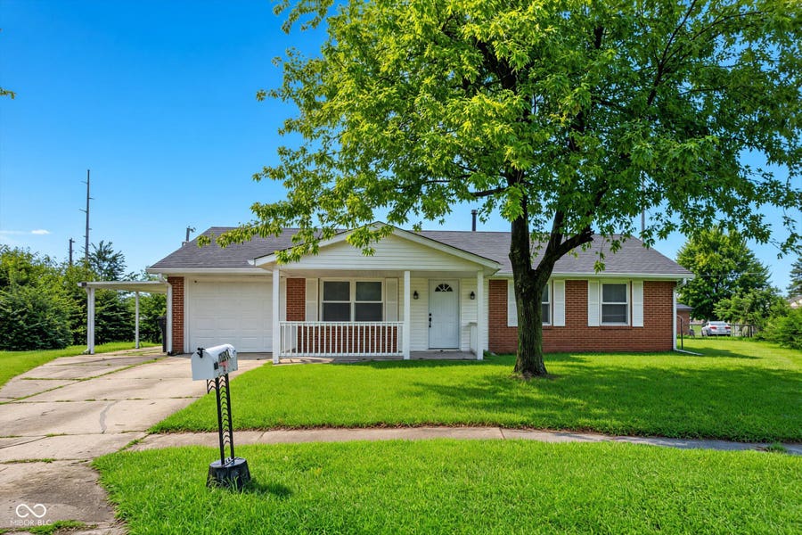 Property photo for 2308 Edgemont Way, Anderson, IN