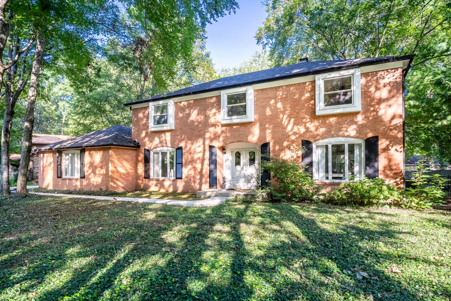 Property photo for 6154 Forest View Drive, Indianapolis, IN