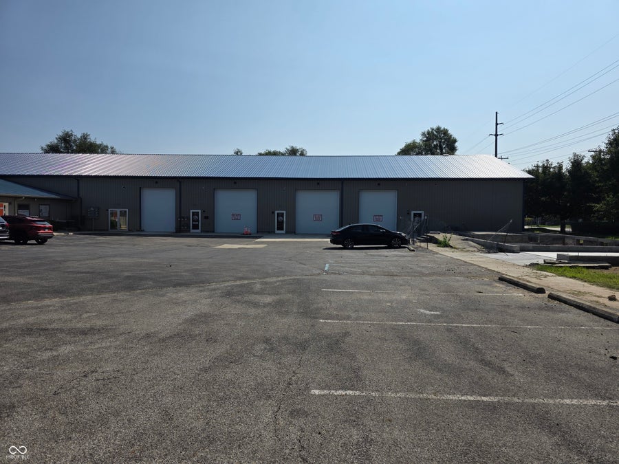 Property photo for 1428 10th Street, Columbus, IN