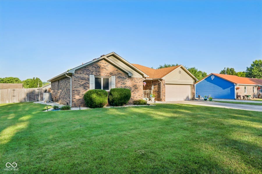 Property photo for 174 Justin Drive, Mooresville, IN