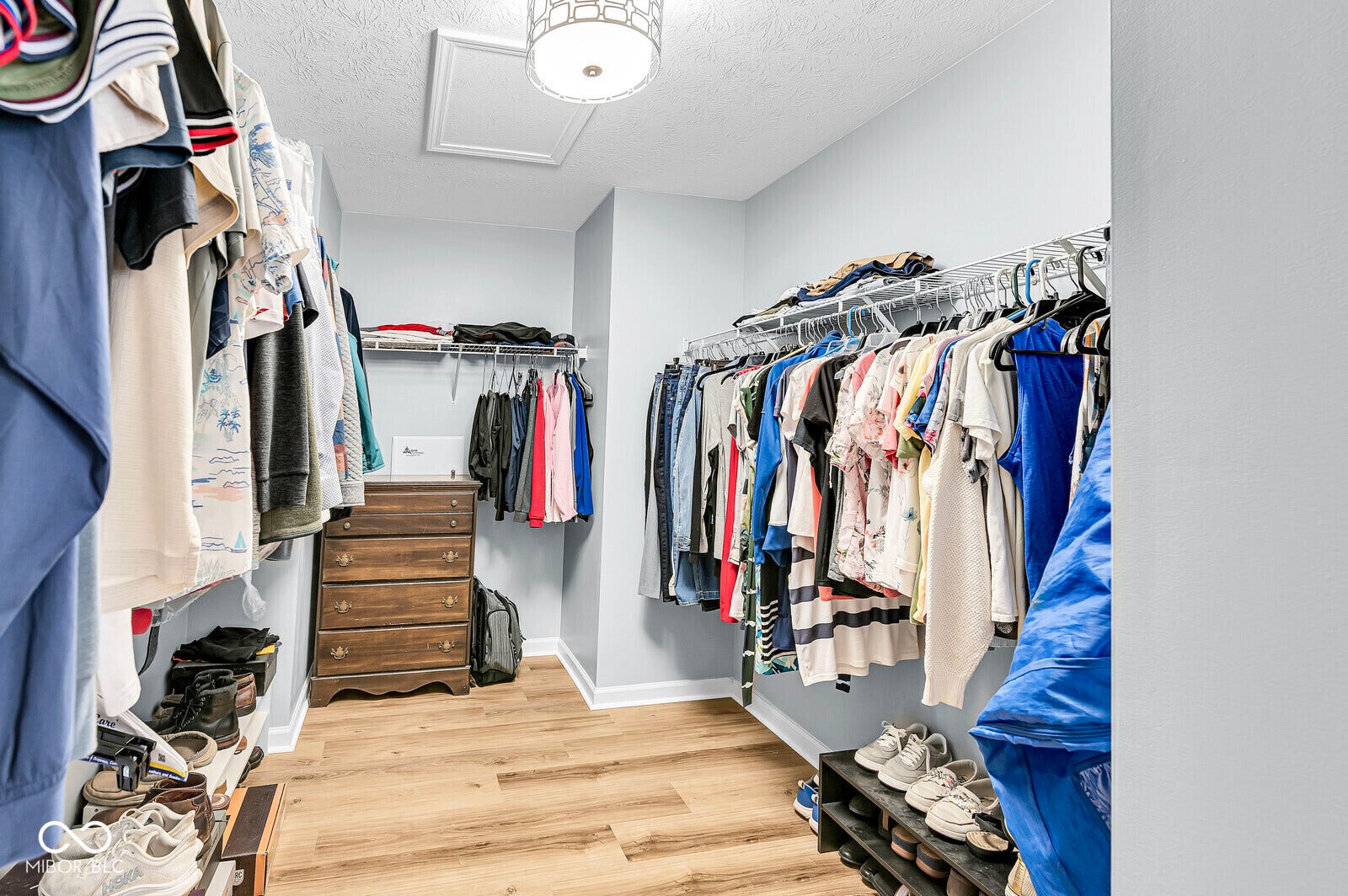 Walk In Closets