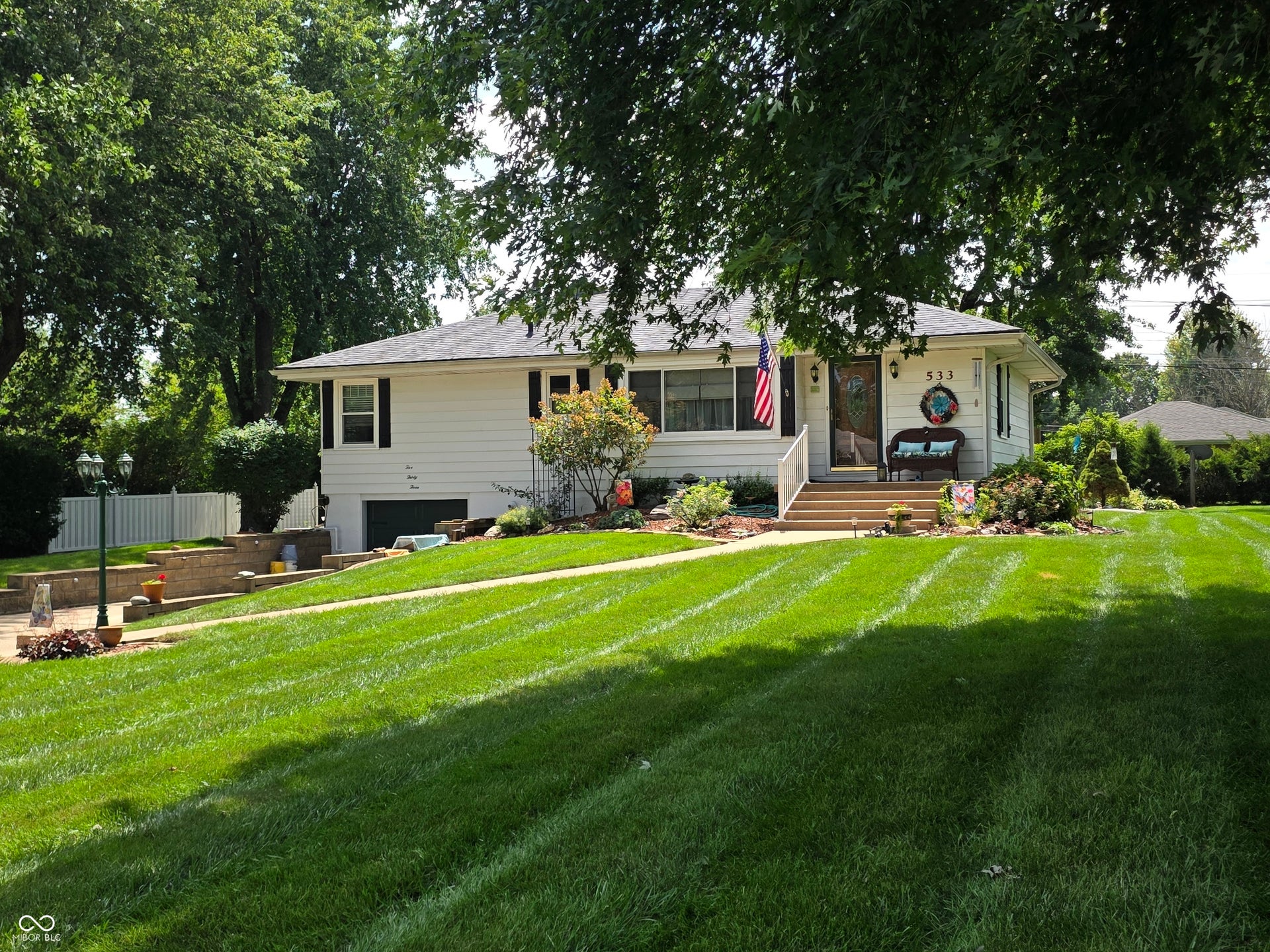 533 Lockerbie Road, Shelbyville, IN 46176