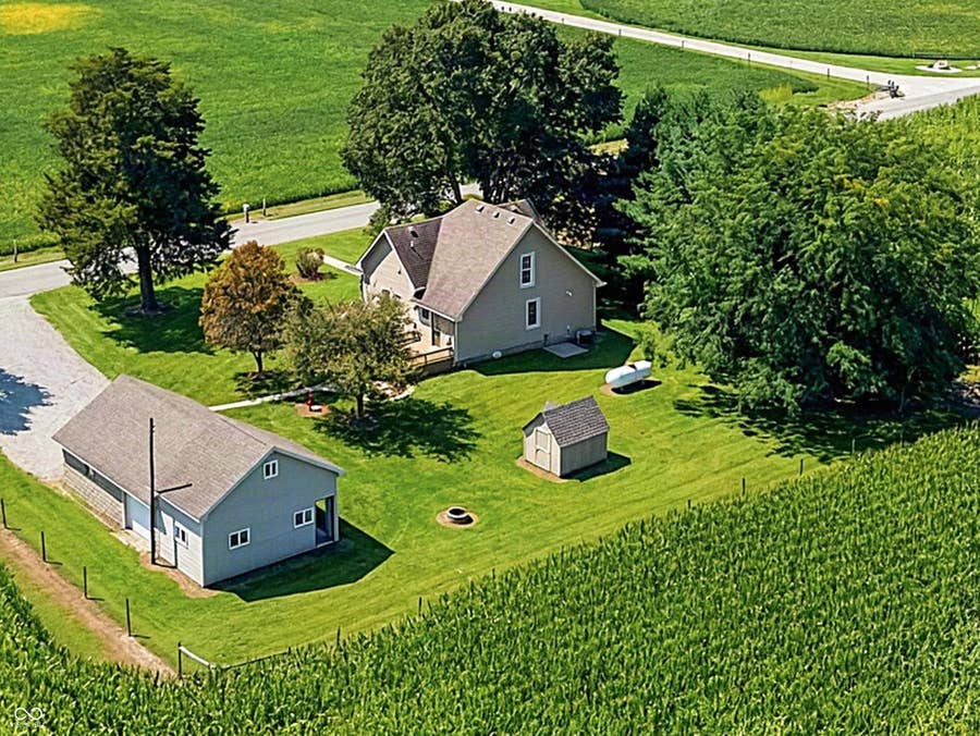 Property photo for 1386 E 700 N, Fortville, IN