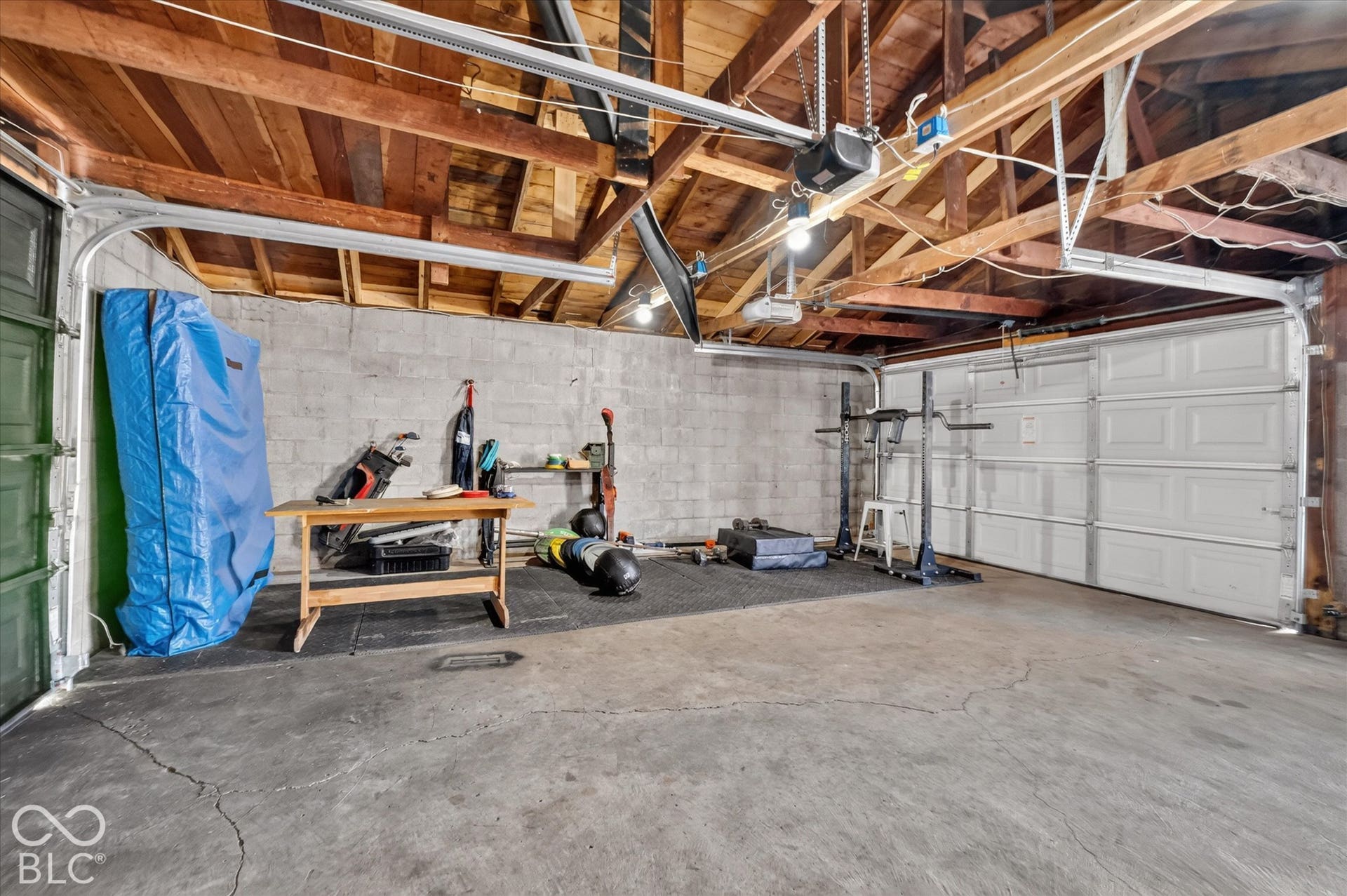 Extra large detached garage with Dual Entry!