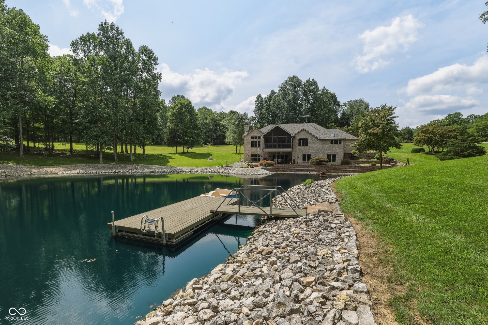 8565 S 500 W, Trafalgar, IN 46181 8565 S 500 W, Trafalgar, IN 46181