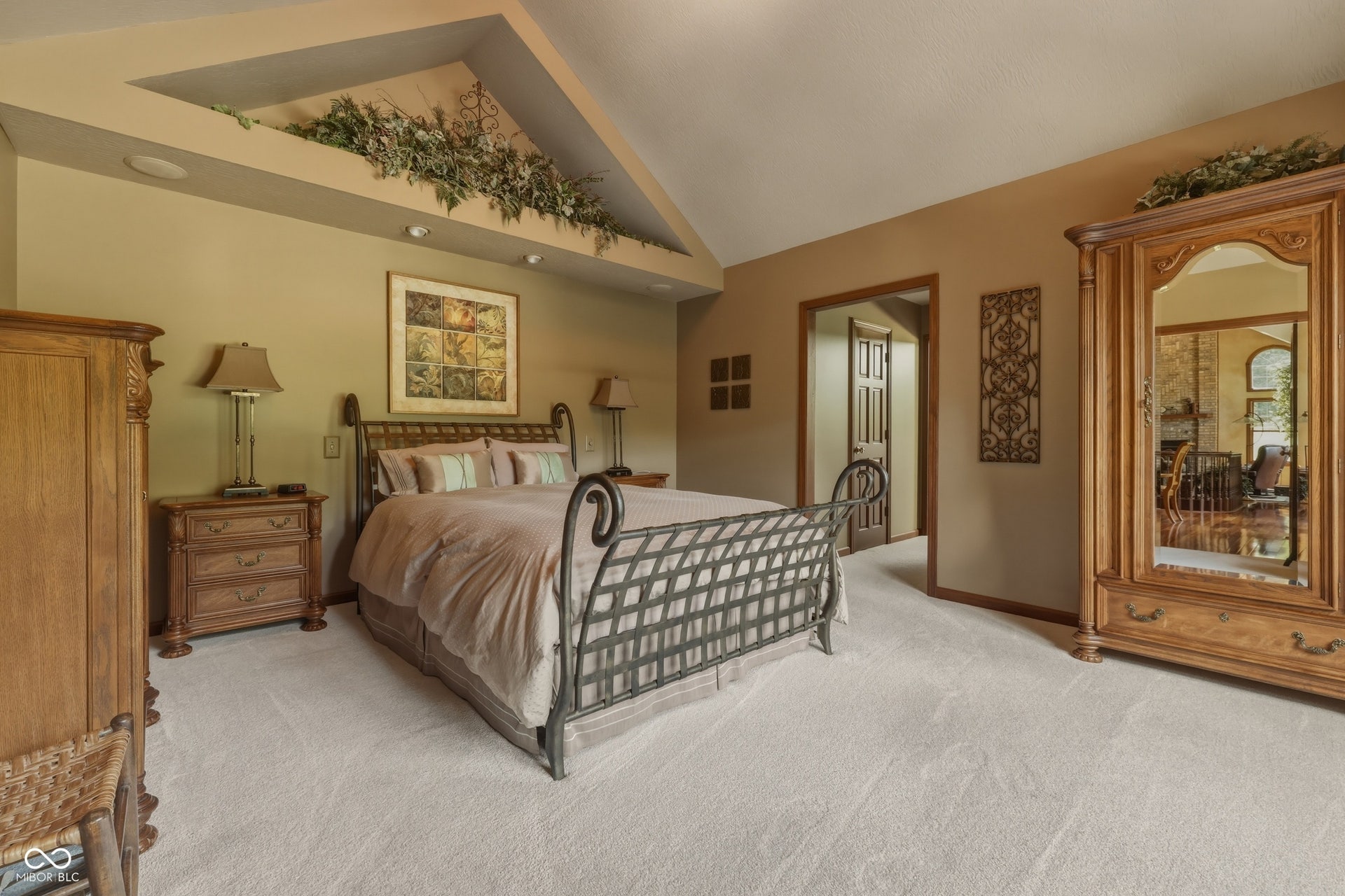 8565 S 500 W, Trafalgar, IN 46181 8565 S 500 W, Trafalgar, IN 46181