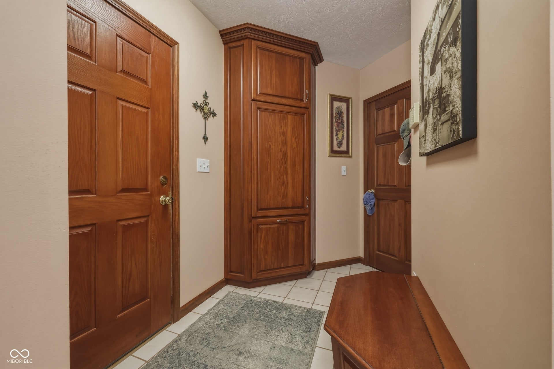 8565 S 500 W, Trafalgar, IN 46181 8565 S 500 W, Trafalgar, IN 46181