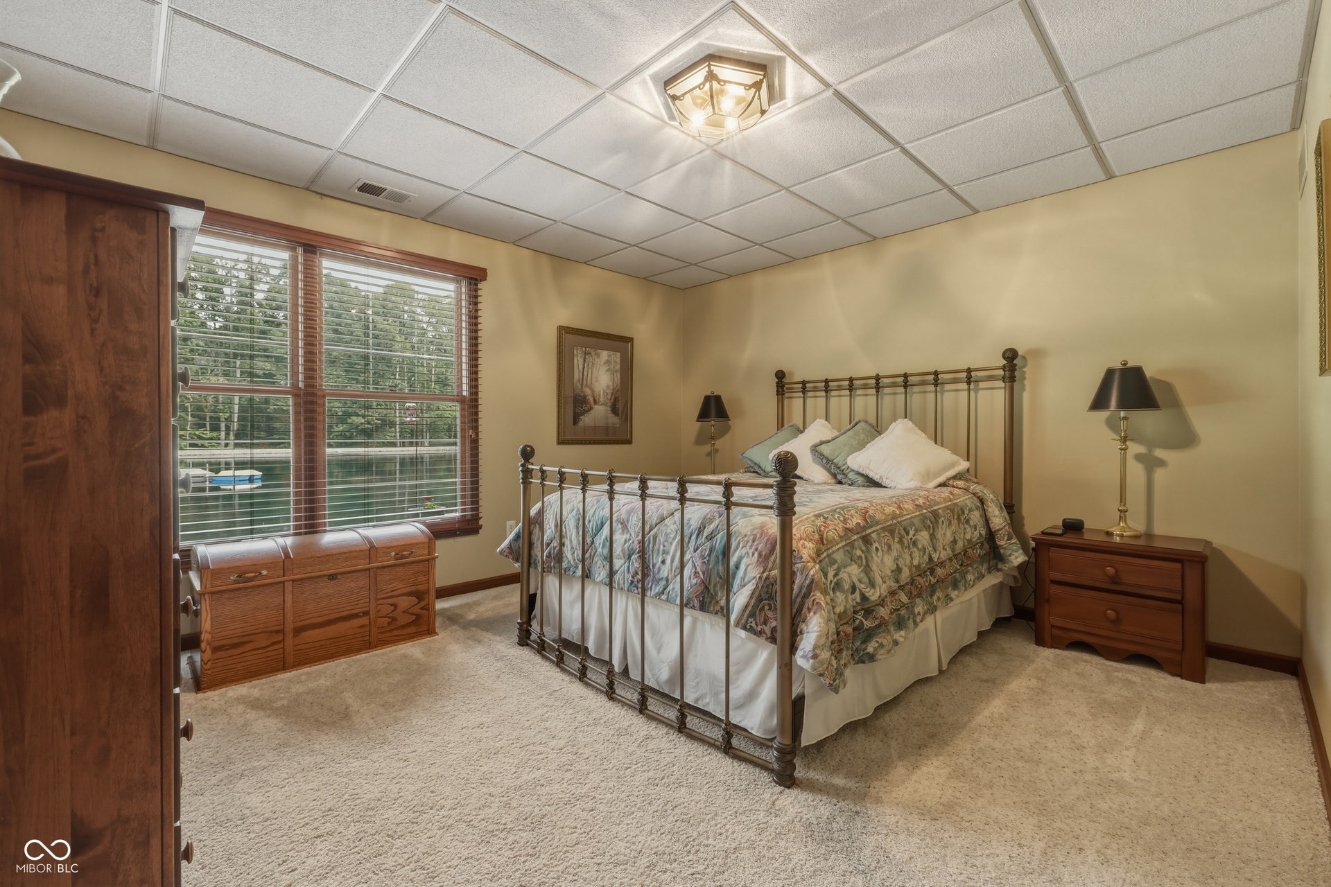 8565 S 500 W, Trafalgar, IN 46181 8565 S 500 W, Trafalgar, IN 46181