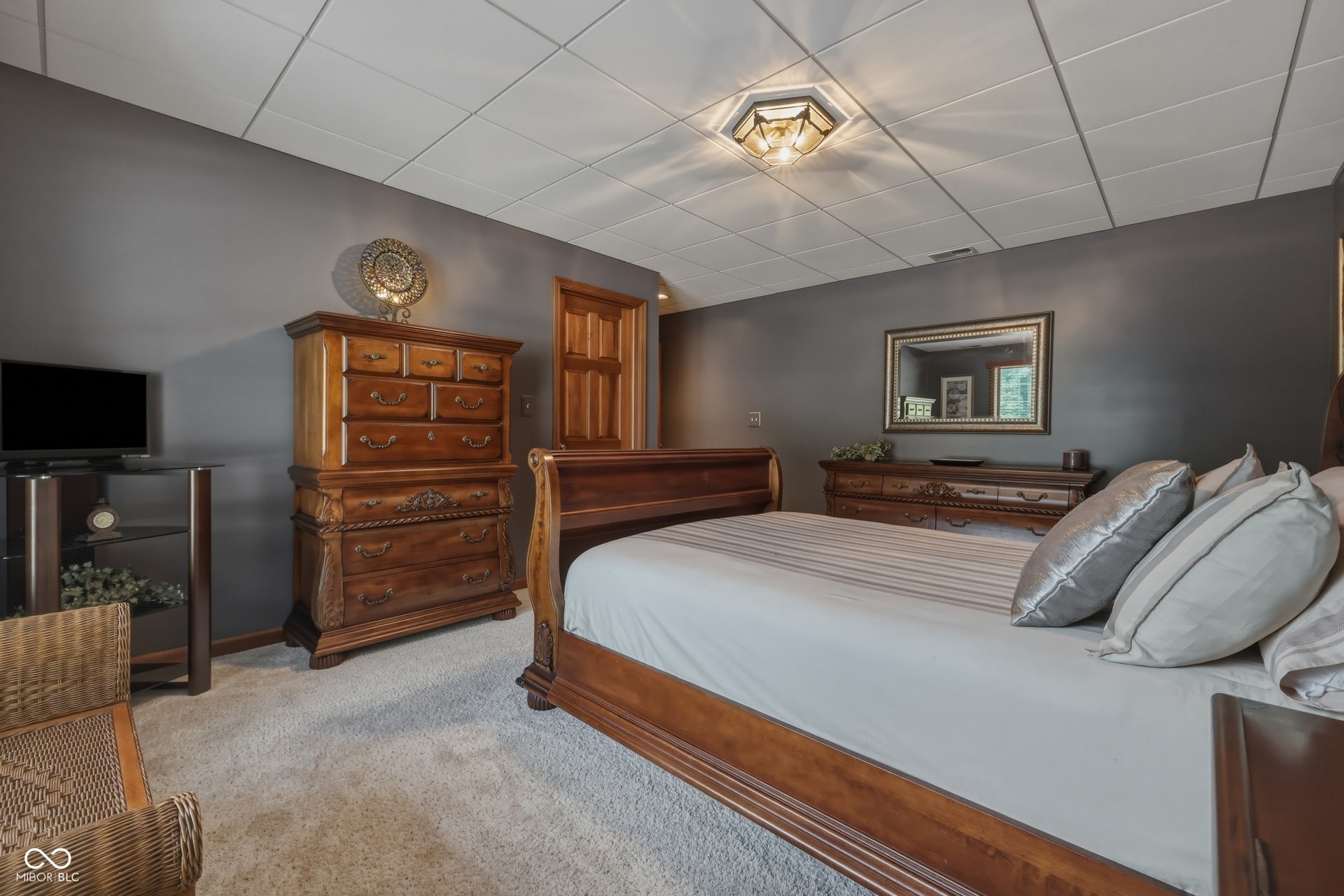 8565 S 500 W, Trafalgar, IN 46181 8565 S 500 W, Trafalgar, IN 46181