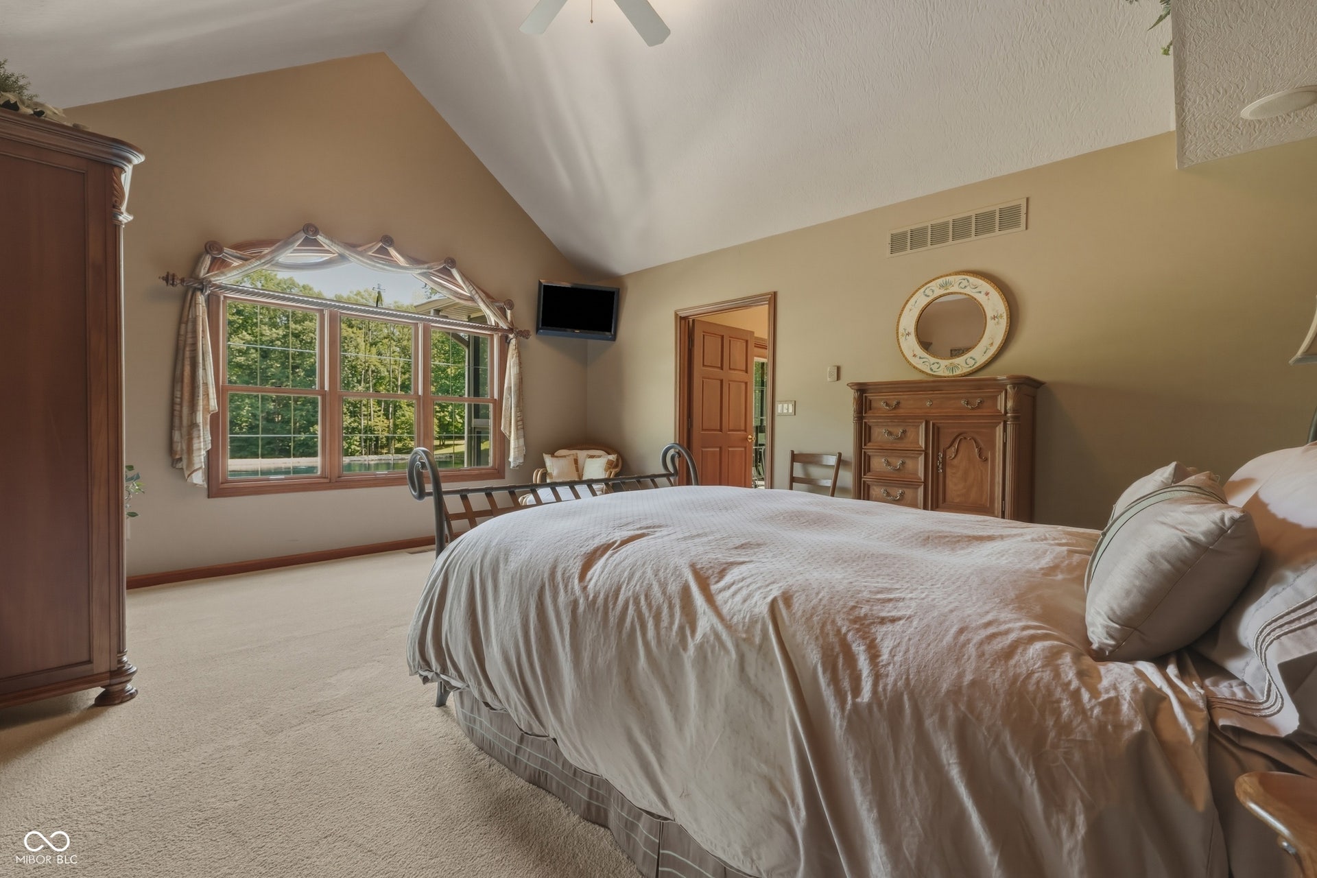 8565 S 500 W, Trafalgar, IN 46181 8565 S 500 W, Trafalgar, IN 46181