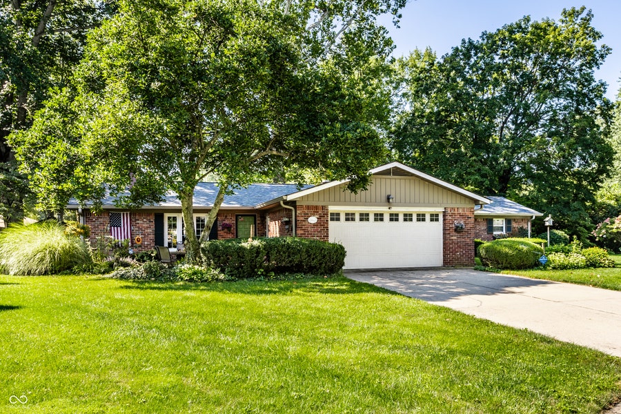 Property photo for 7990 Hoover Court, Indianapolis, IN