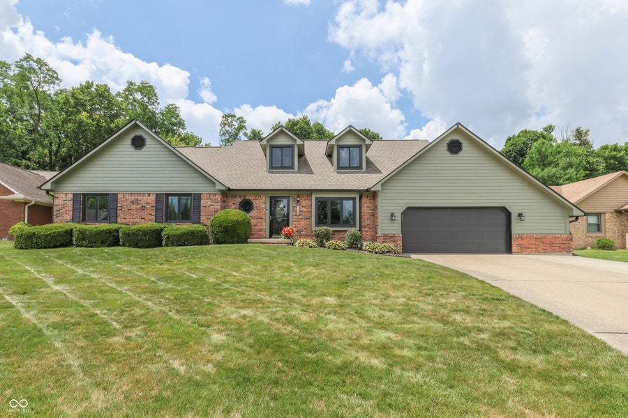 Property photo for 8220 Forward Pass Road, Indianapolis, IN