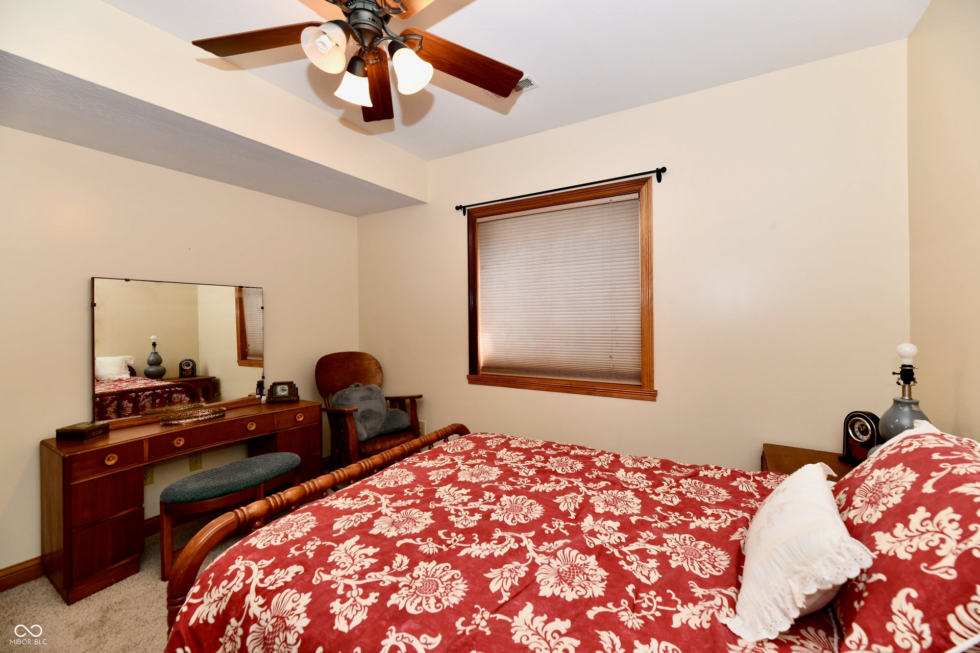 355 Connecticut Circle, Indianapolis, IN 46217