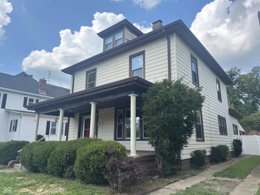 Property photo for 210 E 7th Street, Rushville, IN