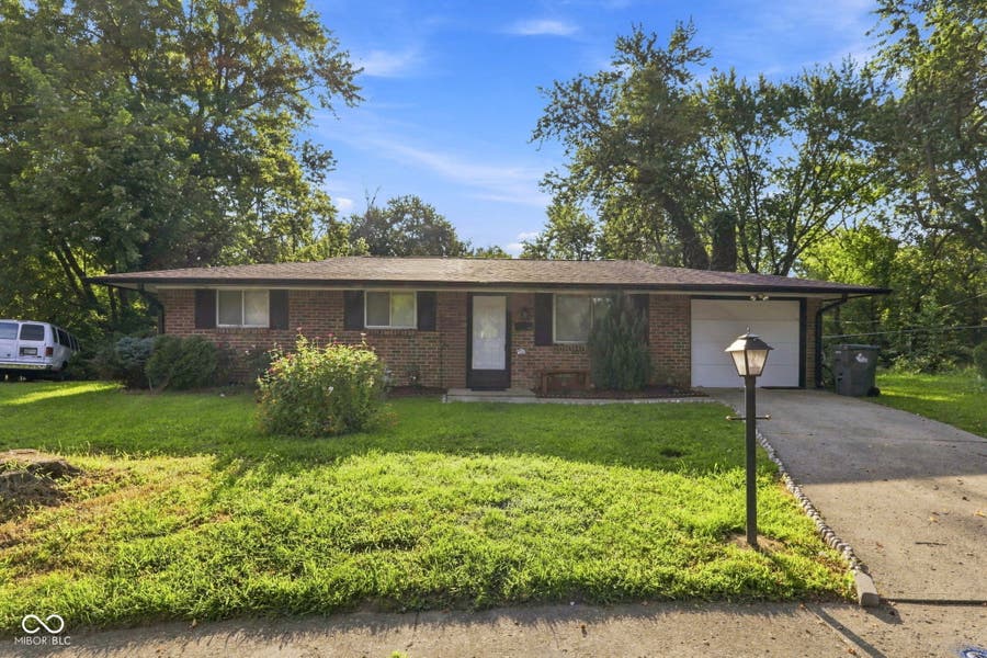 Property photo for 6107 Monarch Circle, Indianapolis, IN