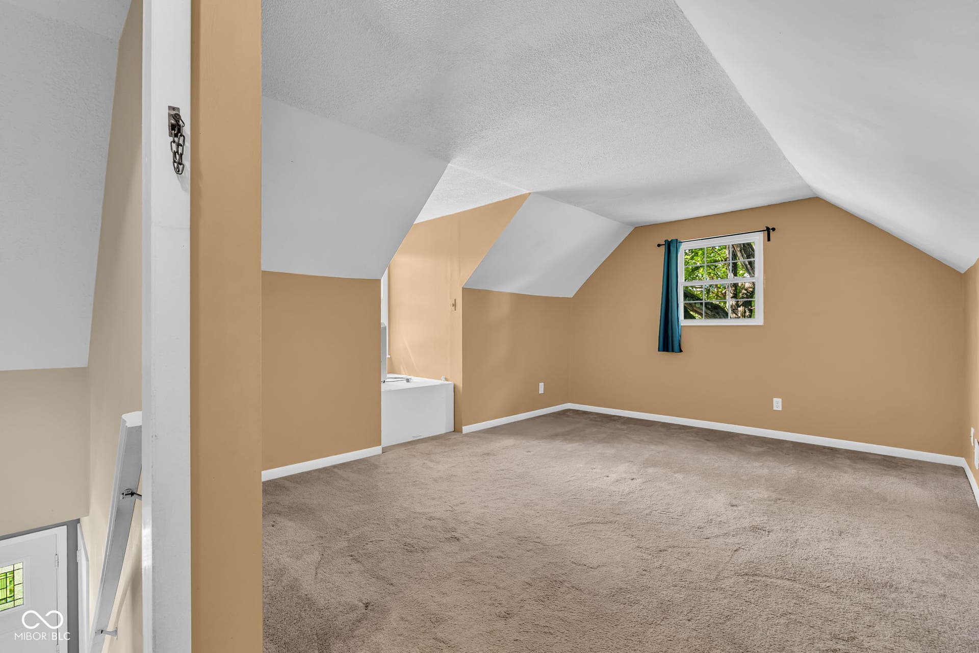 5514 Winship Court, Indianapolis, IN 46221