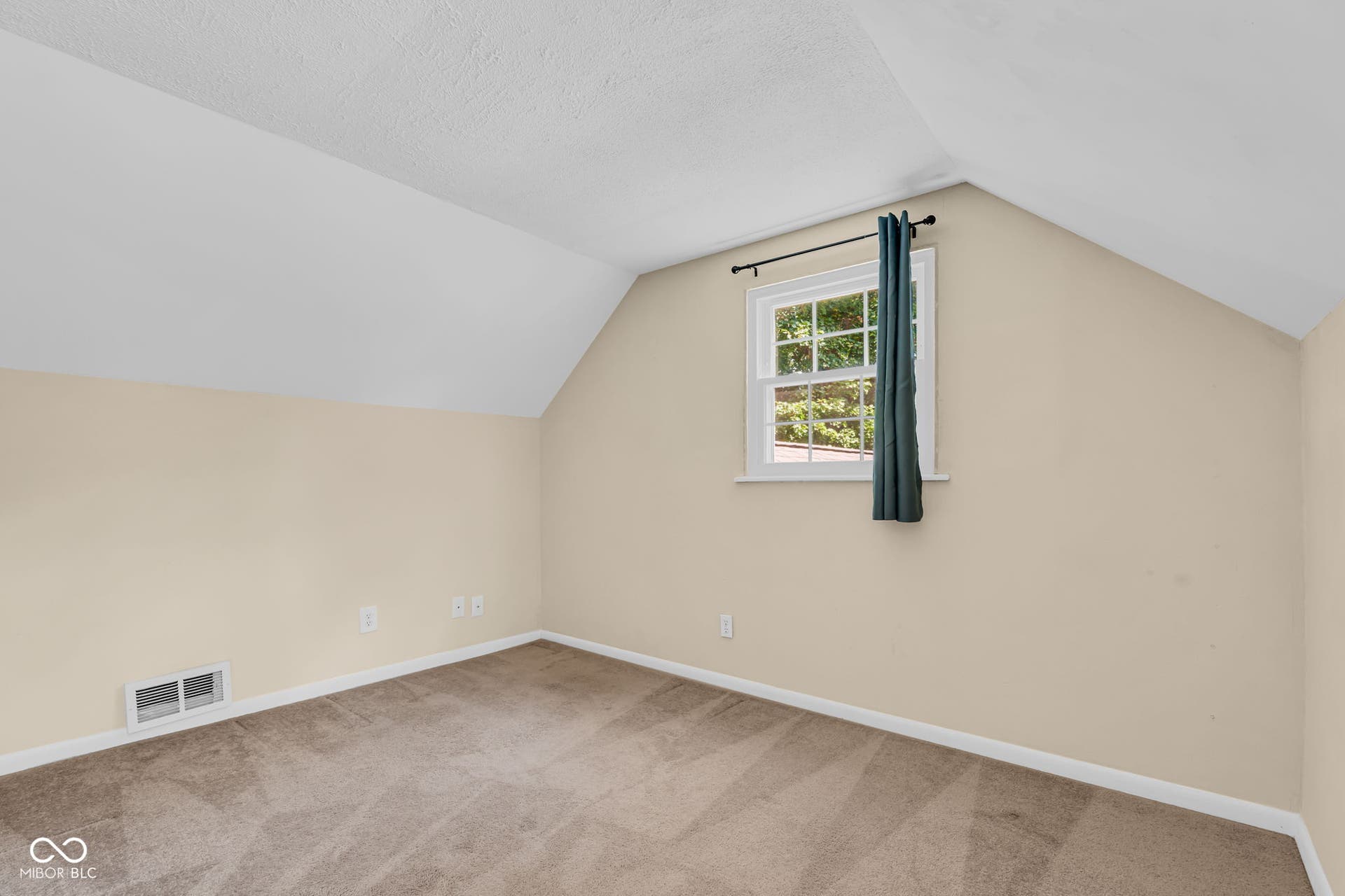 5514 Winship Court, Indianapolis, IN 46221