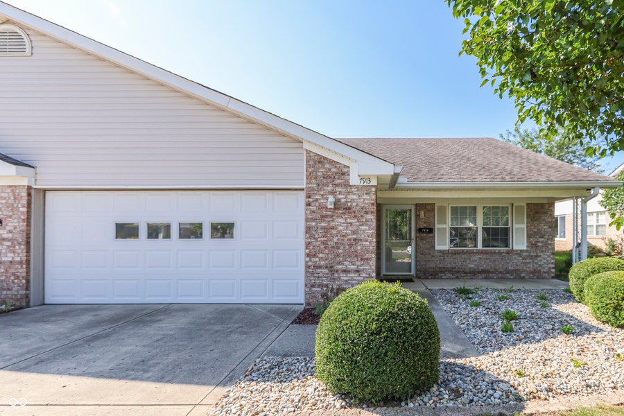 Property photo for 7913 Park Ward Place, Indianapolis, IN