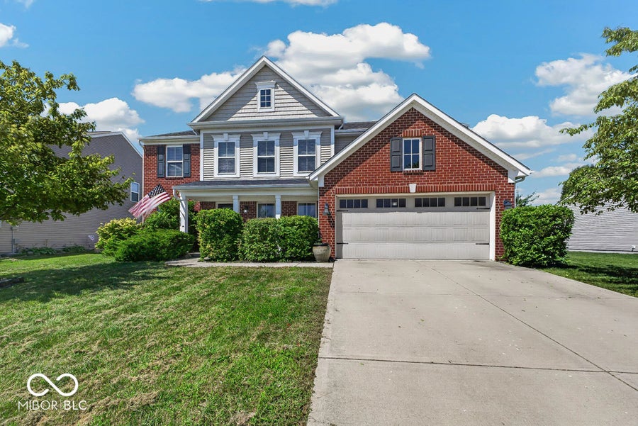 Property photo for 2570 Falcon Drive, Greenwood, IN