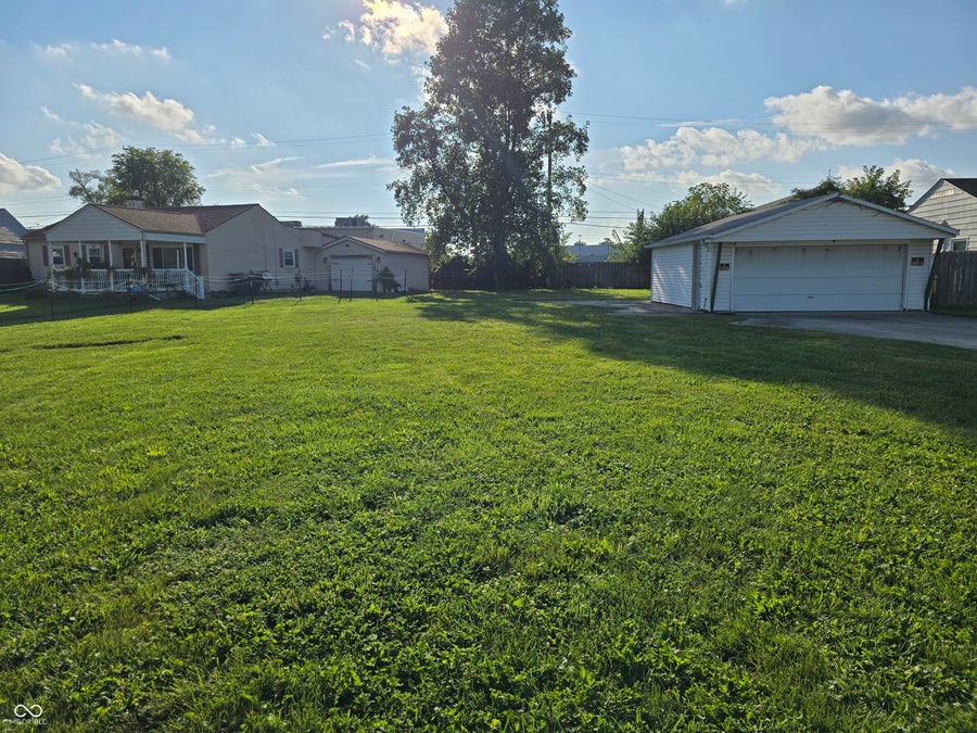 Property photo for 21 Mohawk Court, Anderson, IN