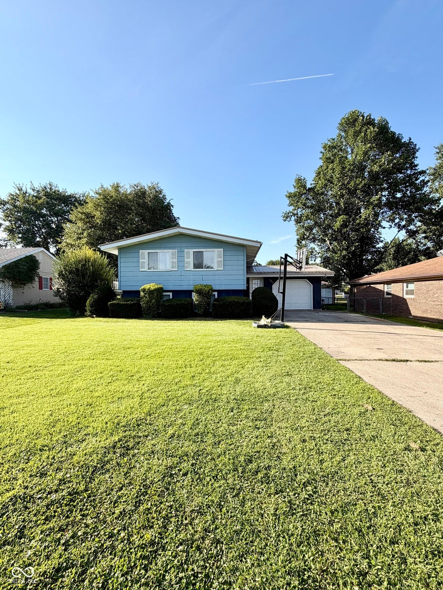 Property photo for 1515 Liberty Street, Covington, IN