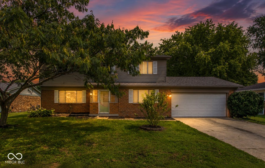 Property photo for 7621 Broadview Drive, Indianapolis, IN
