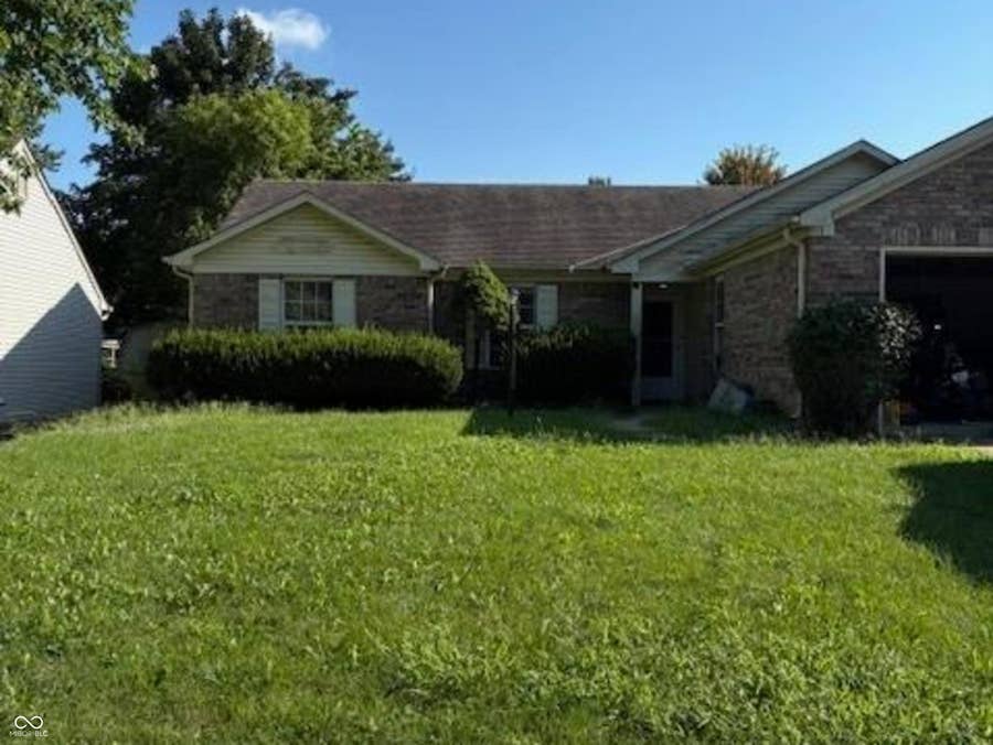 Property photo for 8201 River Run Place, Noblesville, IN