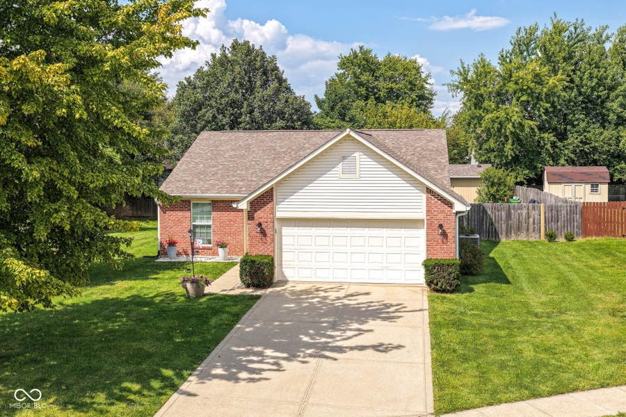 Property photo for 8360 Quillen Drive, Avon, IN