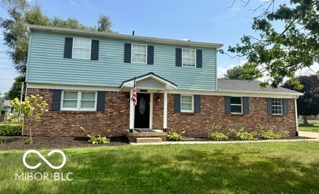 Property photo for 15007 N Bluff Road, Edinburgh, IN