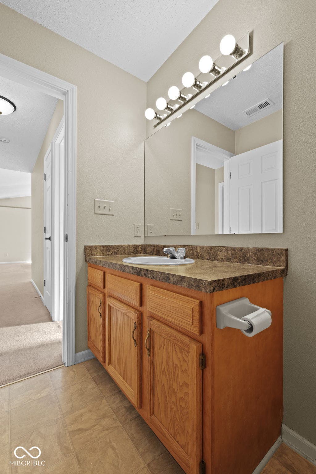 8343 Crosser Drive, Indianapolis, IN 46237