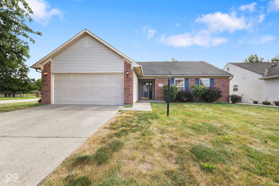 Property photo for 8343 Crosser Drive, Indianapolis, IN