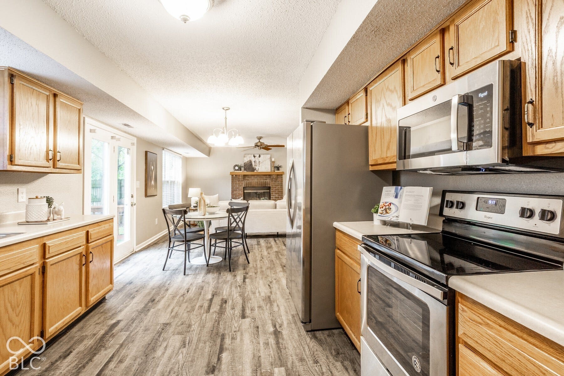12351 Blue Sky Drive, Fishers, IN 46037 12351 Blue Sky Drive, Fishers, IN 46037
