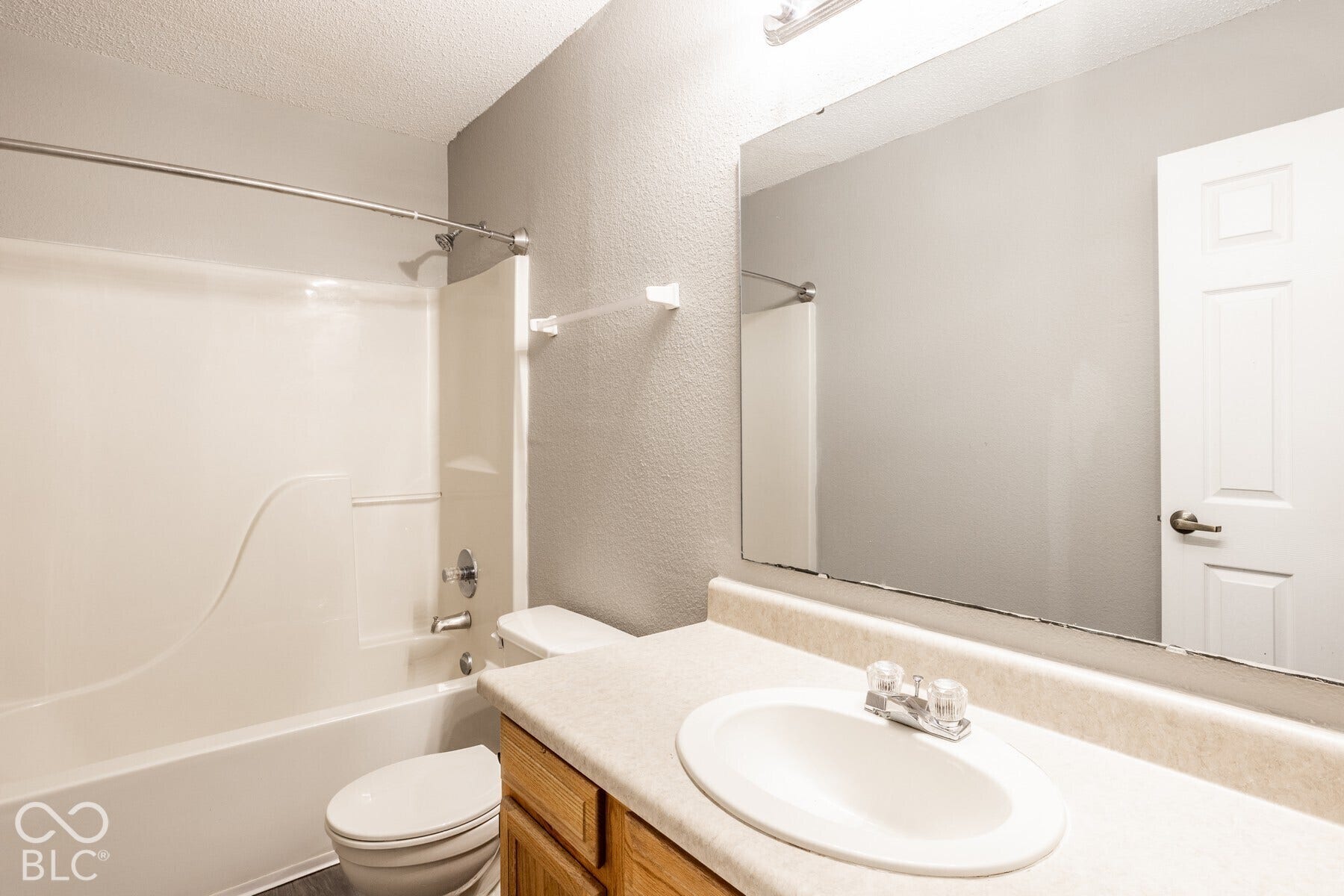 12351 Blue Sky Drive, Fishers, IN 46037 12351 Blue Sky Drive, Fishers, IN 46037