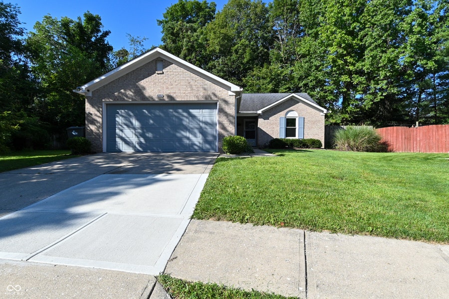Property photo for 8559 Country Club Boulevard, Indianapolis, IN